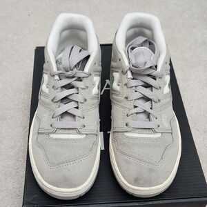 New Balance Men's Light Gray Sneakers